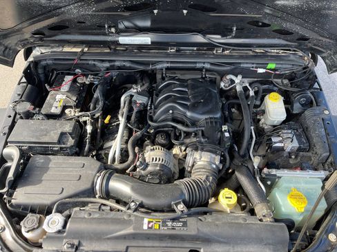 Used 2017 Jeep Wrangler Unlimited Sport w/ Quick Order Package 23S image 29