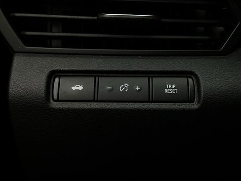 Used 2025 Nissan Altima 2.5 SR image 22