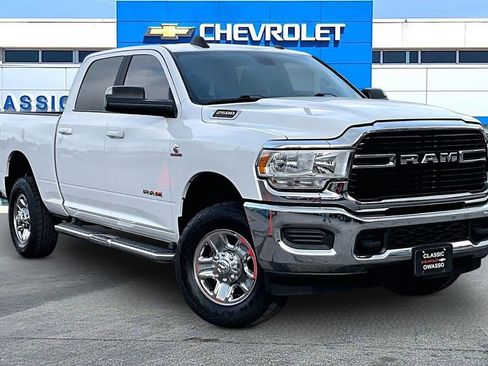 Used 2021 RAM 2500 Big Horn AWD/4WD image 1