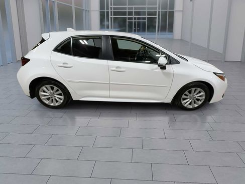 Certified 2023 Toyota Corolla SE image 9