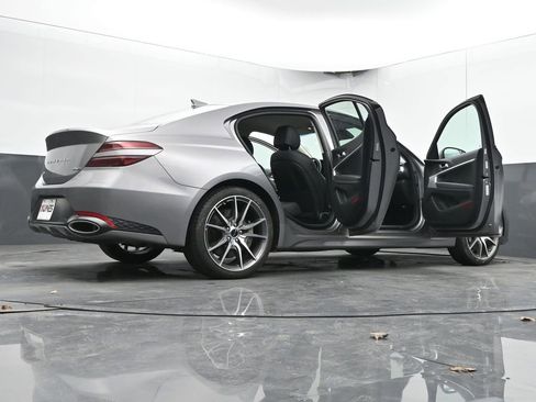 Used 2025 Genesis G70 2.5T image 70