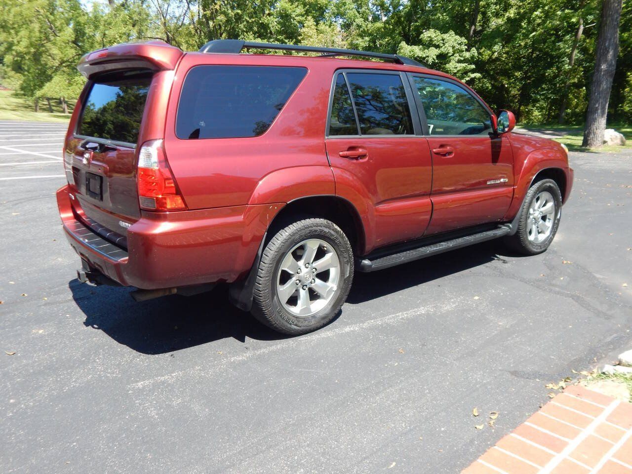 Used 2006 Toyota 4Runner Limited AWD/4WD image 4