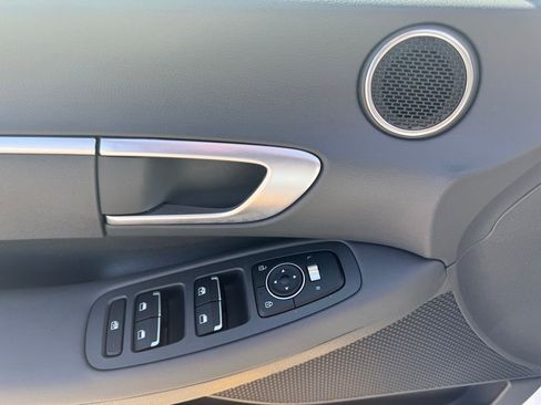 Used 2021 Hyundai Sonata SE image 22