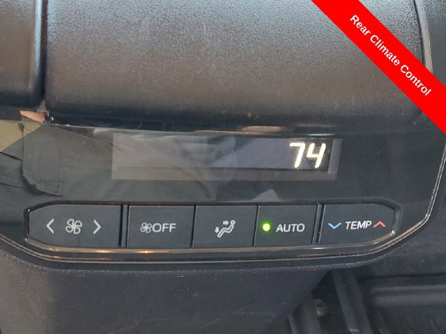 Used 2023 Toyota Highlander L FWD image 21