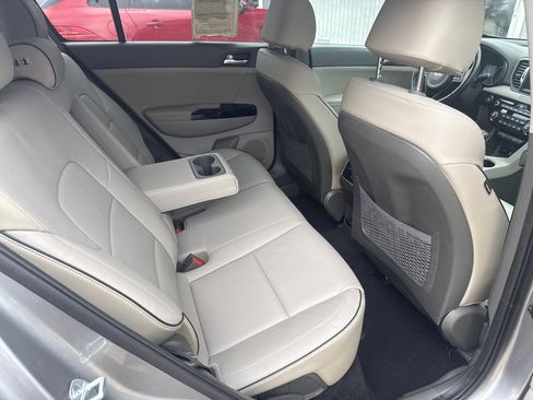 Used 2019 Kia Sportage EX image 15