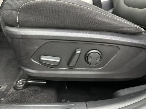 Used 2022 Hyundai Tucson SEL w/ Convenience Package FWD image 10