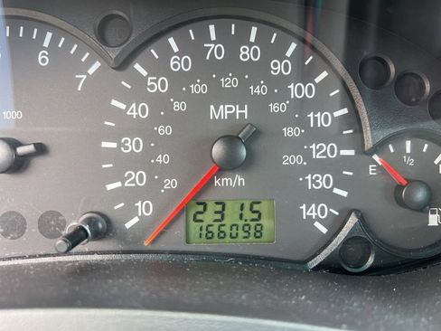 Used 2007 Ford Focus SE FWD image 13
