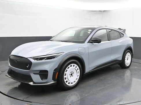 New 2025 Ford Mustang Mach-E GT image 5