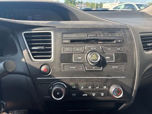 Used 2015 Honda Civic LX image 17