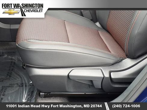 Used 2026 Nissan Kicks SR w/ Cold Weather Package AWD/4WD image 8
