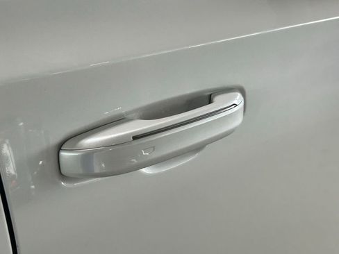 Used 2022 Cadillac Escalade Sport image 11