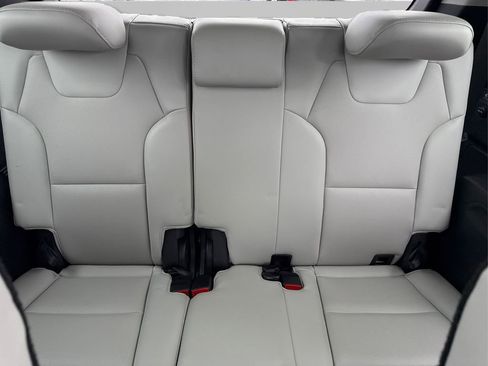 Used 2024 Kia Telluride SX Prestige w/ Towing Package image 39