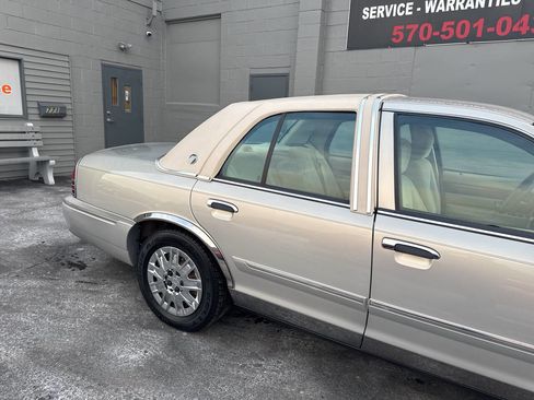 Used 2008 Mercury Grand Marquis GS image 10