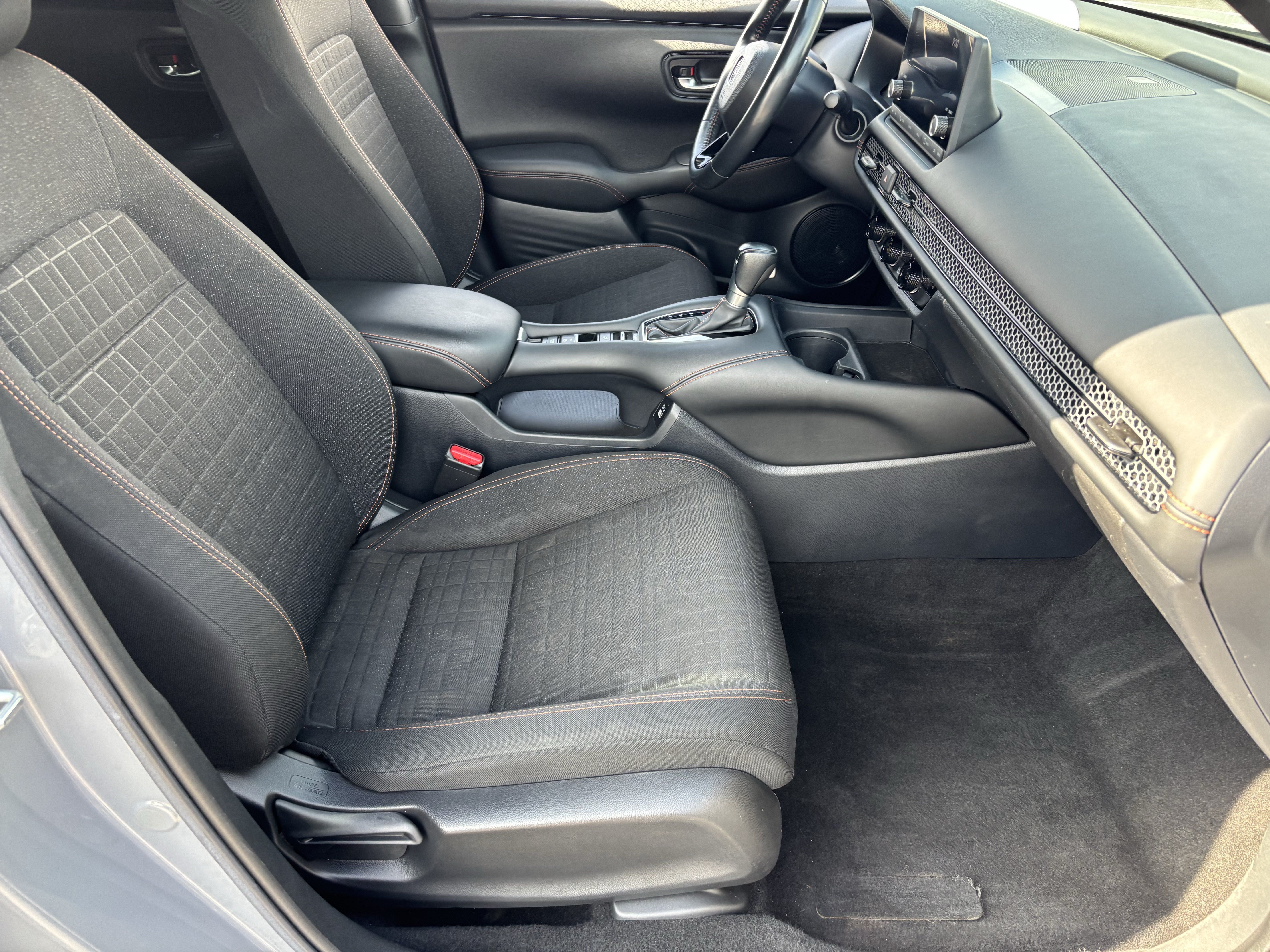 Used 2023 Honda HR-V Sport image 10