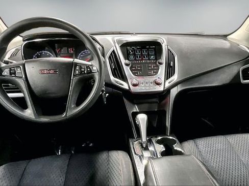 Used 2015 GMC Terrain SLE image 8