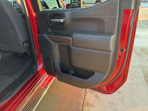 Used 2021 Chevrolet Silverado 1500 RST w/ Max Trailering Package image 19