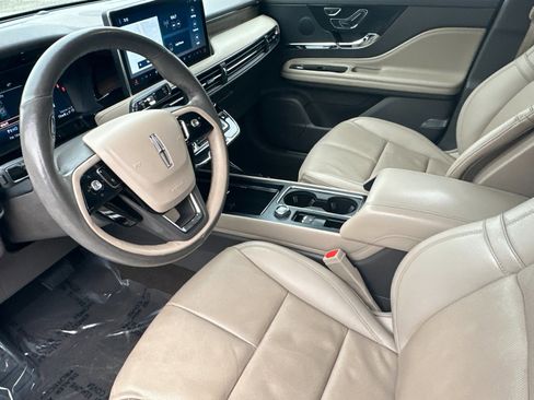 Certified 2023 Lincoln Corsair Reserve w/ Equipment Group 201A image 11