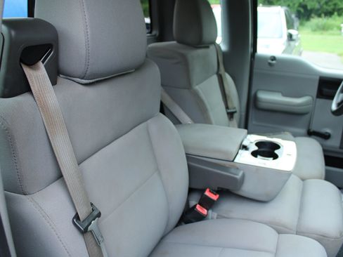 Used 2006 Ford F150 STX AWD/4WD image 19