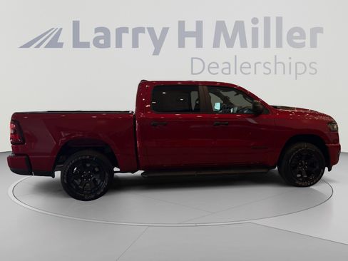New 2026 RAM 1500 Express AWD/4WD image 6