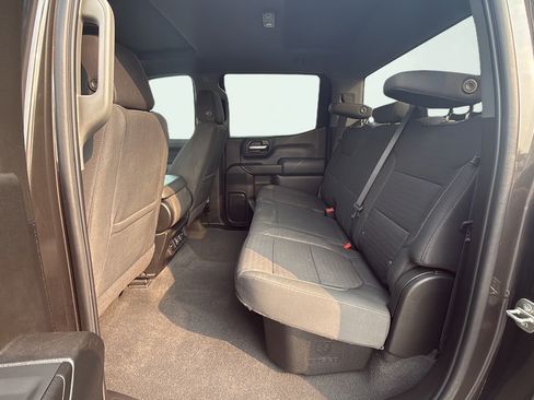 Used 2021 Chevrolet Silverado 1500 LT RWD image 35