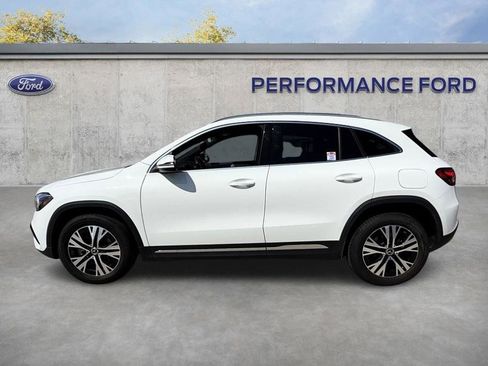 Used 2025 Mercedes-Benz GLA 250 4MATIC image 8