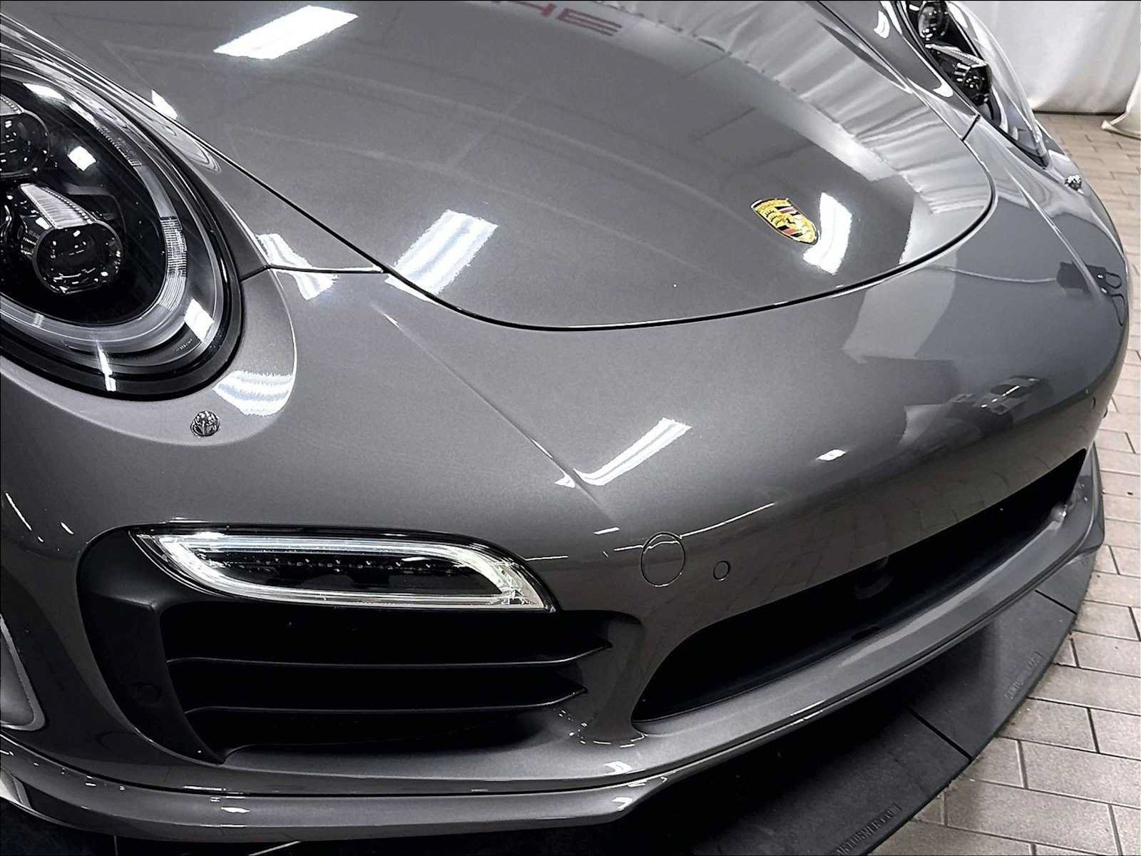 Used 2016 Porsche 911 Turbo S AWD/4WD image 32