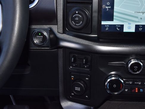 Certified 2022 Ford F150 Platinum w/ Equipment Group 701A High image 30