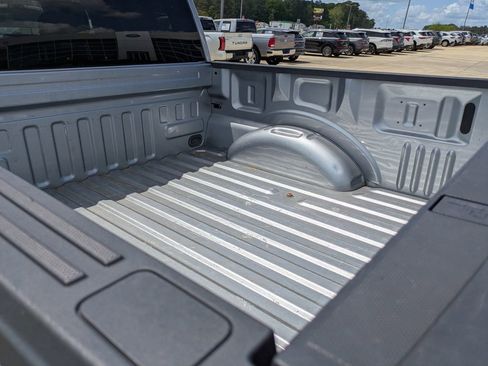 Used 2023 Ford F150 XLT AWD/4WD image 7