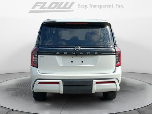 Used 2025 Nissan Armada SV AWD/4WD image 6