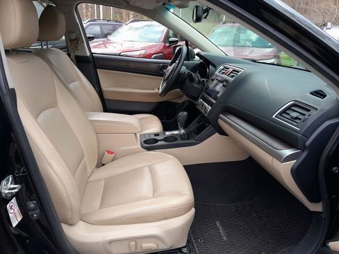 Used 2015 Subaru Outback 2.5i Limited image 38