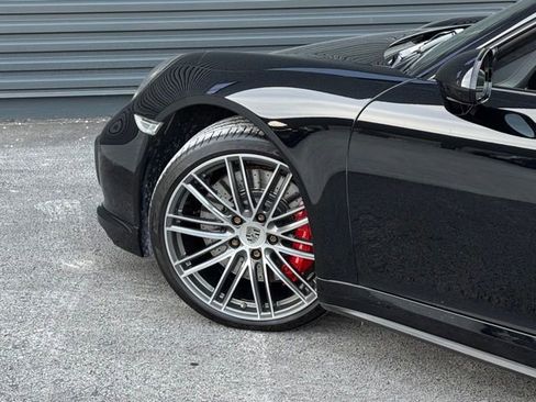 Used 2019 Porsche 911 Turbo image 12