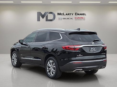 Certified 2019 Buick Enclave Avenir w/ Avenir Technology Package AWD/4WD image 12