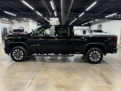 Used 2021 Chevrolet Silverado 2500 LTZ w/ Carhartt Edition image 4