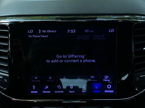 Used 2020 Jeep Grand Cherokee Altitude RWD image 24