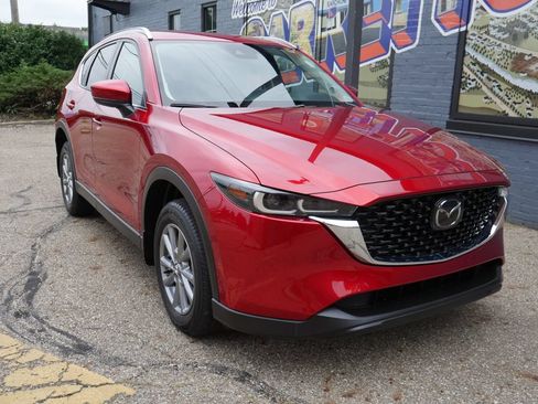 Used 2023 MAZDA CX-5 AWD 2.5 S w/ Select Package image 32