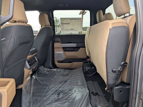 New 2026 Ford F350 XLT w/ XLT Premium Package AWD/4WD image 19