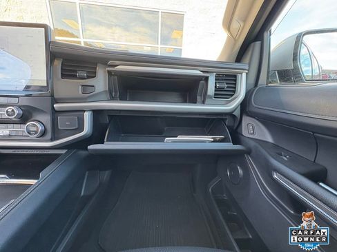 Certified 2024 Ford Expedition XLT AWD/4WD image 23