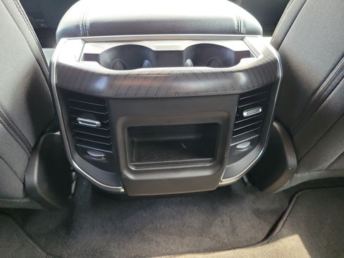 Used 2025 RAM 1500 Big Horn RWD image 9
