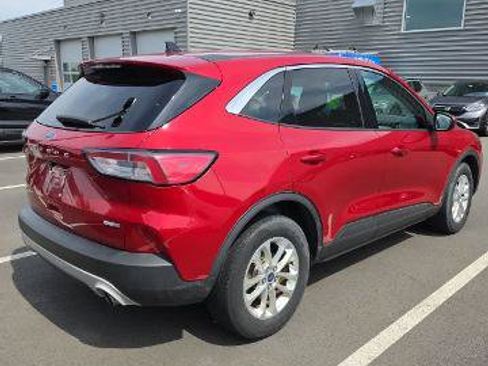 Certified 2020 Ford Escape SE AWD/4WD image 3