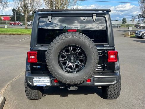 Used 2021 Jeep Wrangler Unlimited Sahara w/ Safety Group image 6