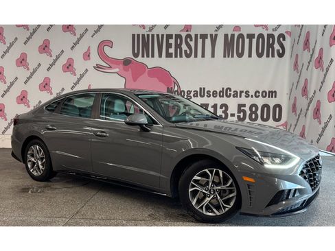 Used 2020 Hyundai Sonata SEL w/ Convenience Package FWD image 2