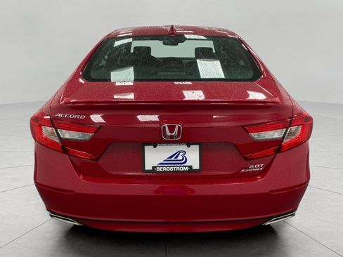 Used 2018 Honda Accord Sport image 5