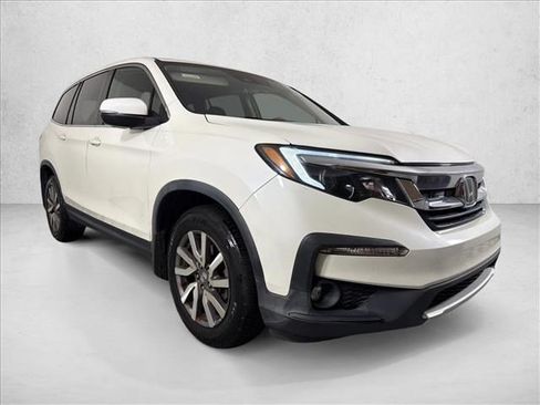 Used 2019 Honda Pilot EX image 1