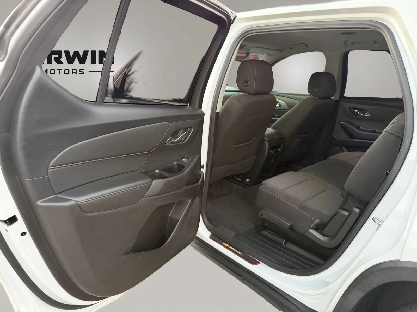 Used 2020 Chevrolet Traverse LS FWD image 21