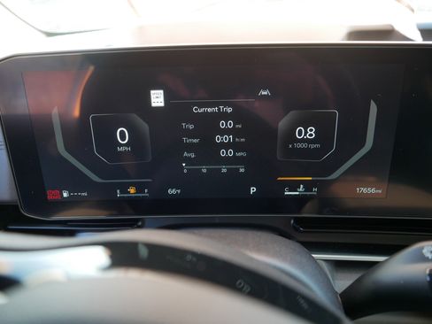 Certified 2025 Kia Carnival SX image 21