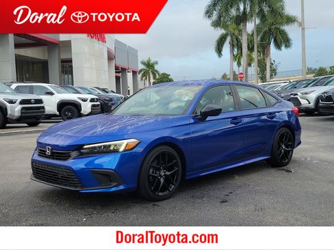 Used 2022 Honda Civic Sport image 1