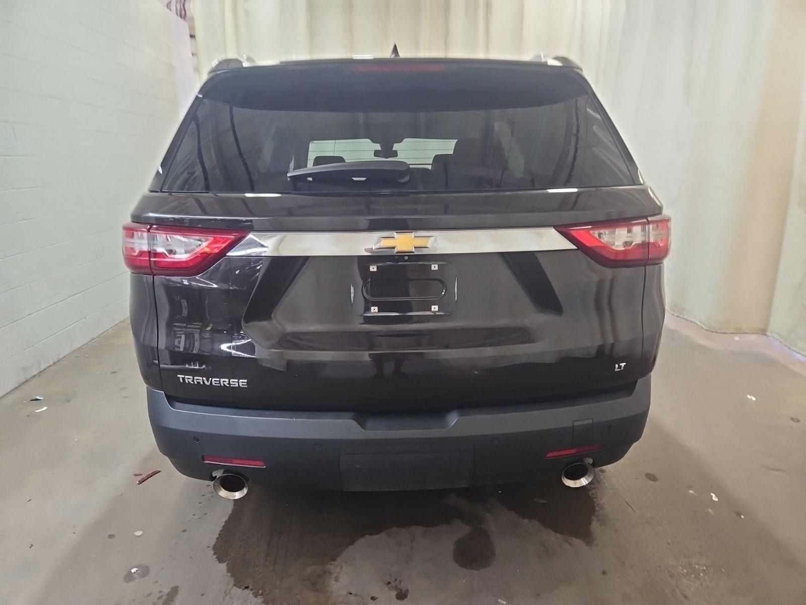 Used 2018 Chevrolet Traverse LT FWD image 6