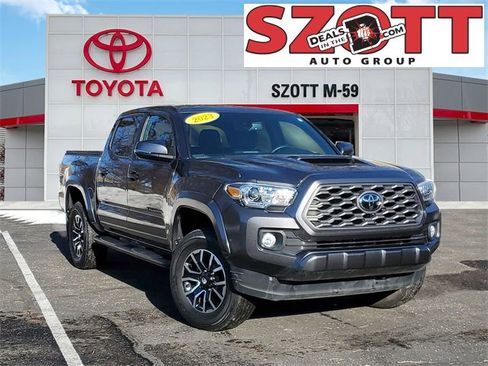 Used 2023 Toyota Tacoma TRD Sport image 1