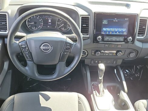 Certified 2023 Nissan Frontier SV w/ SV Convenience Package image 3