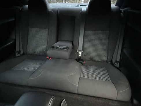 Used 2016 Dodge Challenger SXT w/ Sound Group image 23